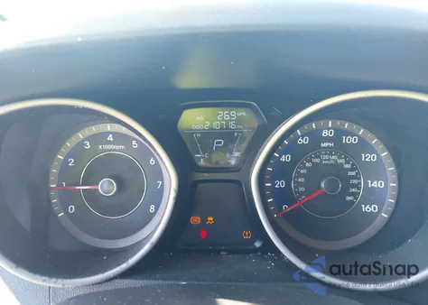 2012 Hyundai Elantra Limited (Ulsan Plant) z USA, uszkodzony, nr VIN KMHDH4AE0CU477015